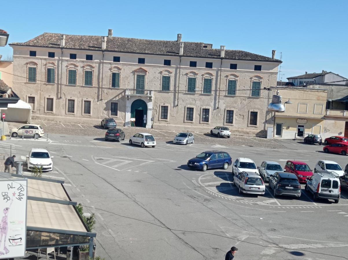House Piazza Vittoria Apartment Medole Exterior photo